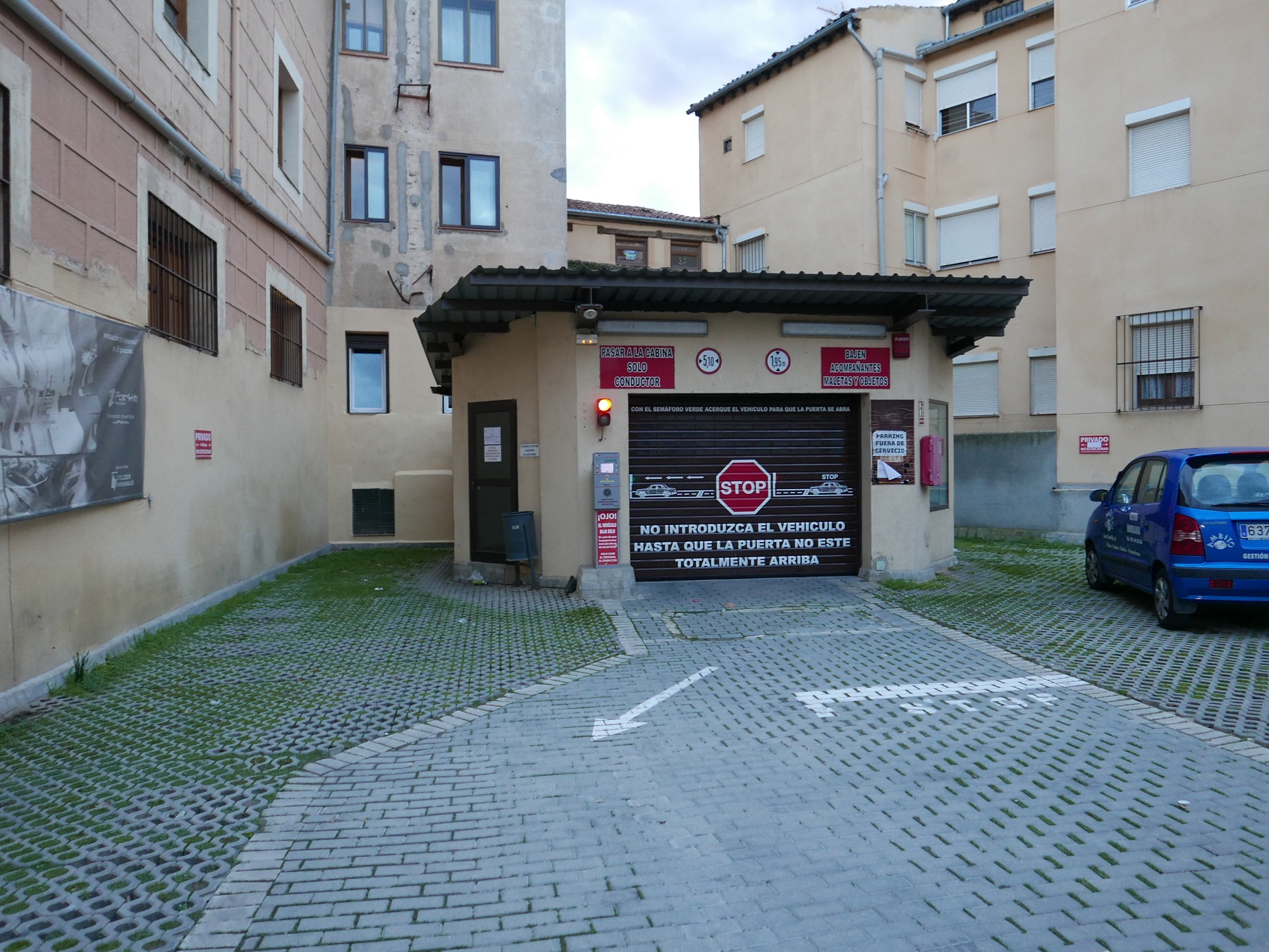 PLAZAS DE GARAJE EN VENTA EN CALLE HERRERIA, SEGOVIA